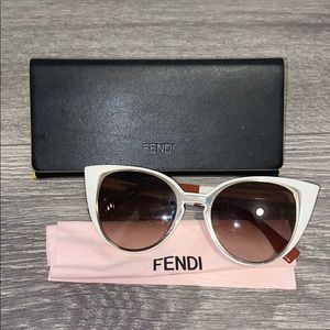 FENDI CAT EYE SUNGLASSES